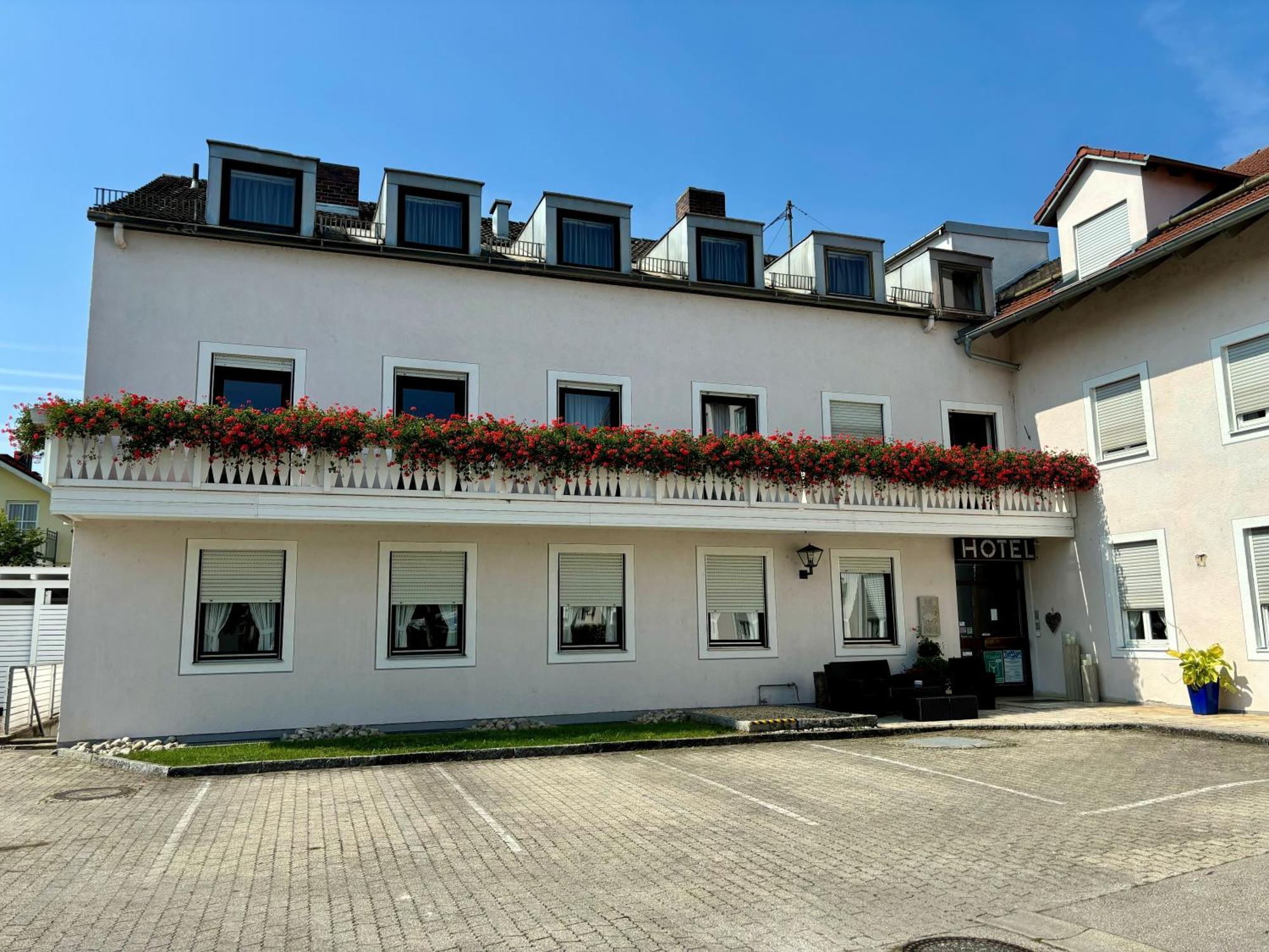 איסמנינג Hotel Fischerwirt מראה חיצוני תמונה